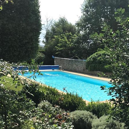 La Mauverniere, 2 Gites Independants, 1 Grande Piscine Exterieure, Jardin Arbore Descartes Exterior photo